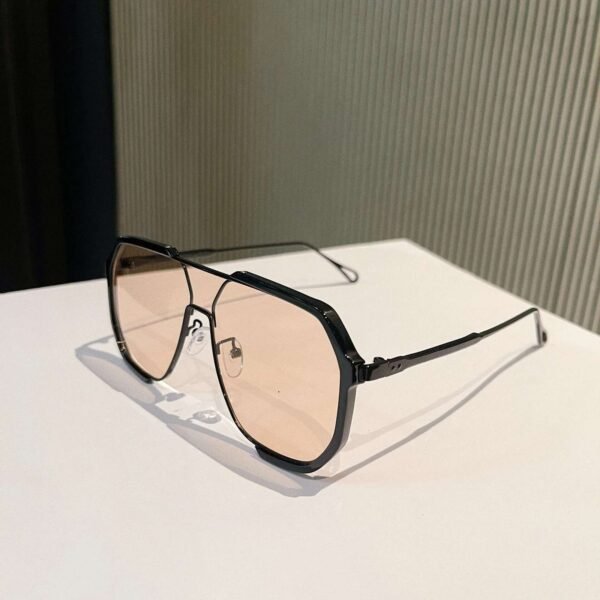 Occhiali da sole oversize